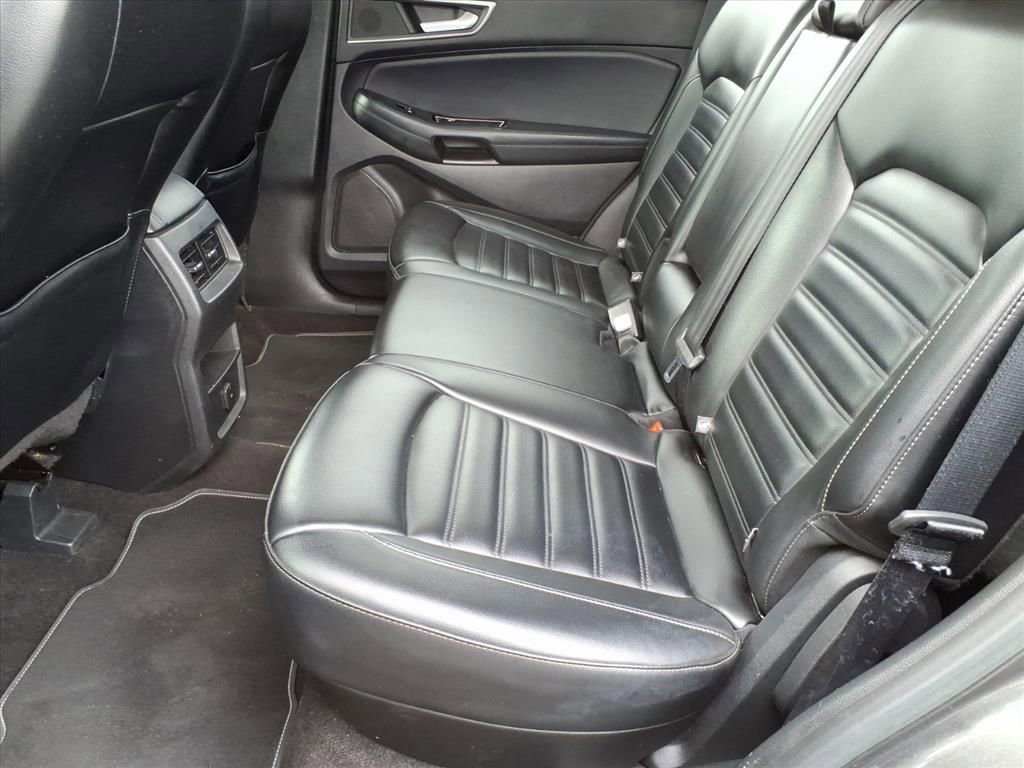 Certified 2020 Ford Edge SEL image 11