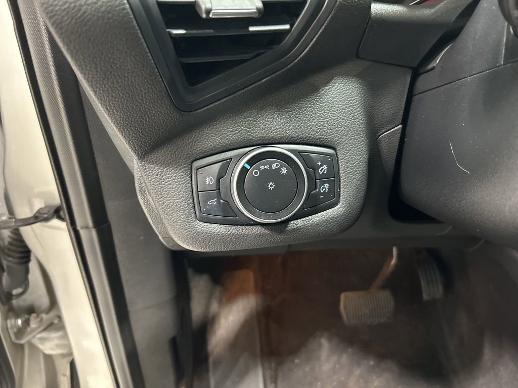 Certified 2017 Ford Escape SE w/ Equipment Group 201A AWD/4WD image 14