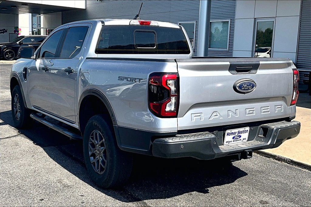 Certified 2024 Ford Ranger XLT w/ Trailer Tow Package RWD image 3