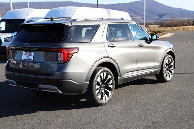 Certified 2025 Ford Explorer Platinum w/ LUX Leather Package AWD/4WD image 5