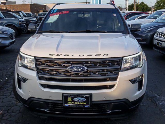Certified 2018 Ford Explorer XLT w/ Equipment Group 202A AWD/4WD image 5