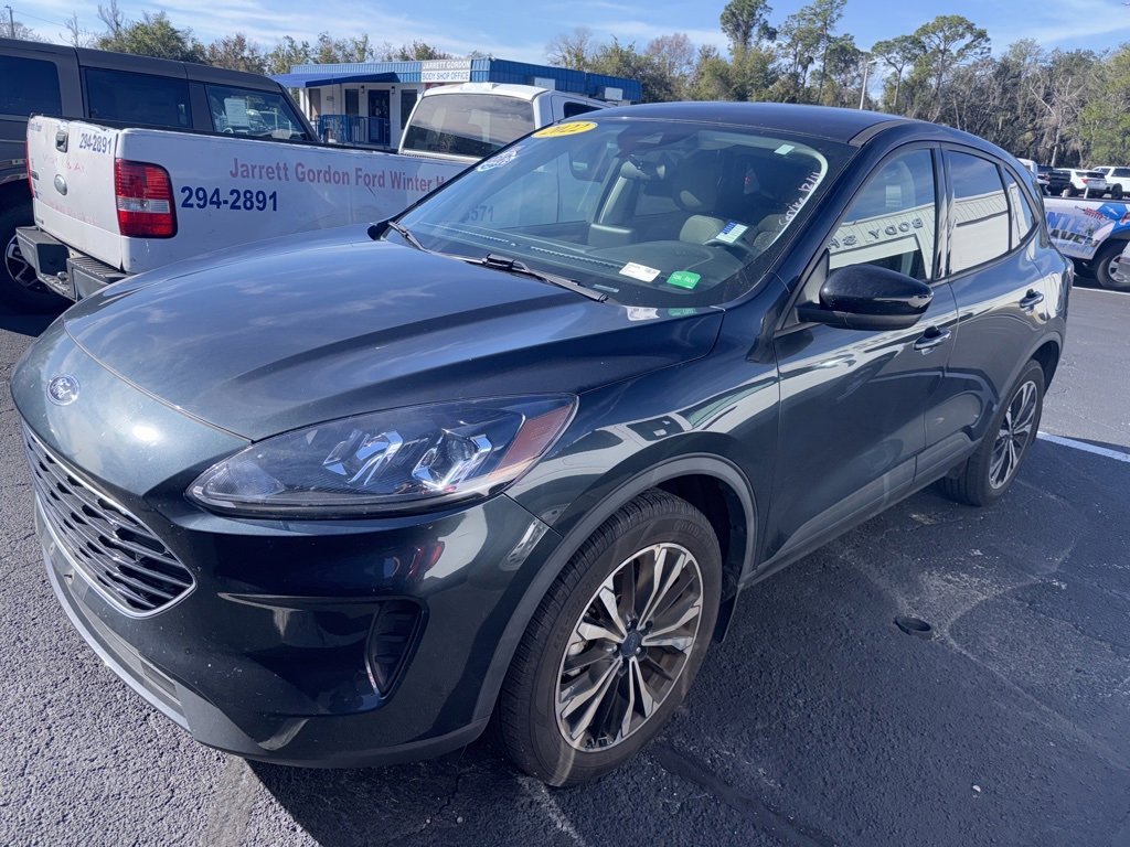 Certified 2022 Ford Escape SE w/ SE Sport Appearance Package image 2