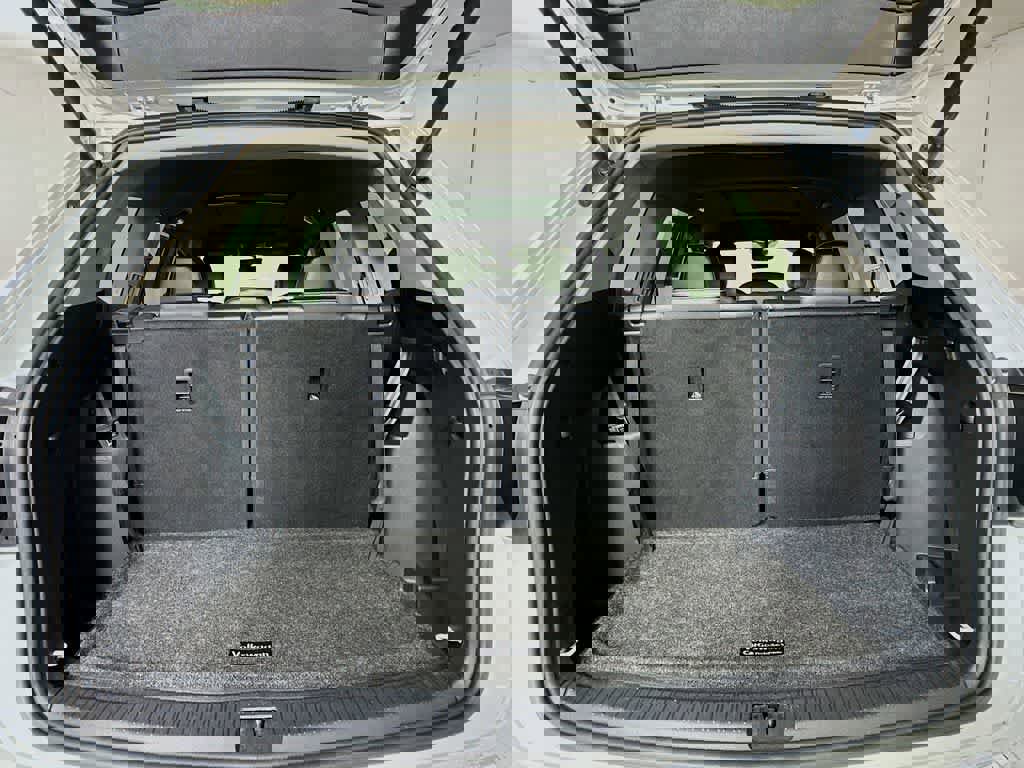 Used 2022 Volkswagen Atlas SEL Premium image 21