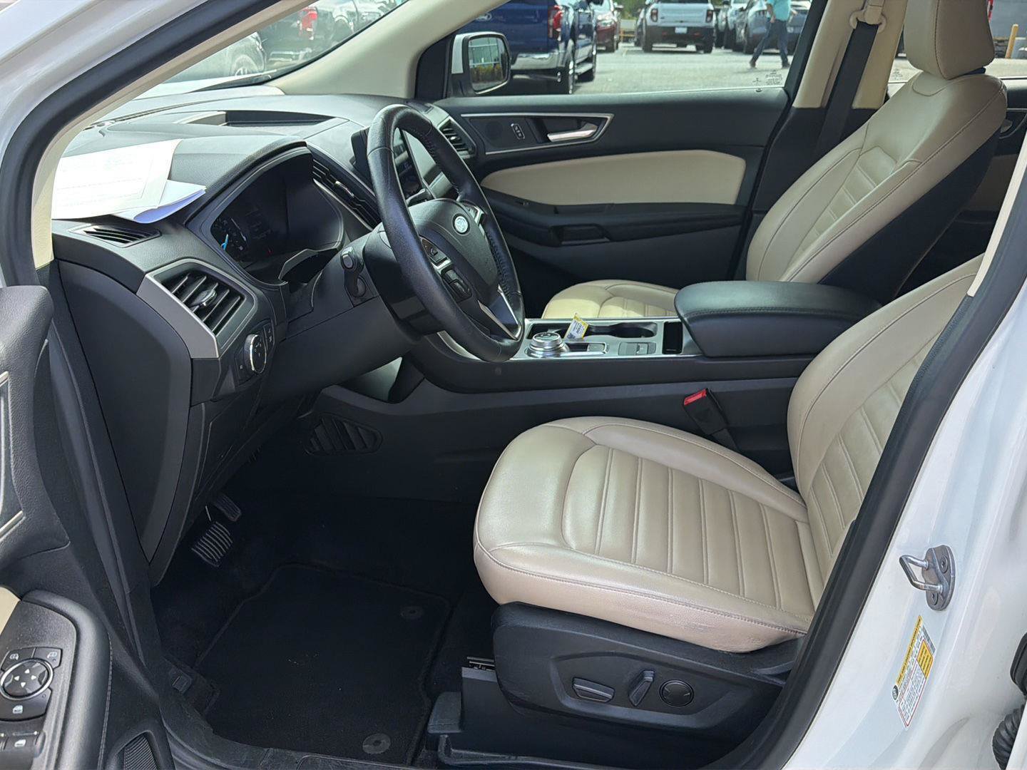 Certified 2022 Ford Edge SEL w/ Convenience Package AWD/4WD image 10