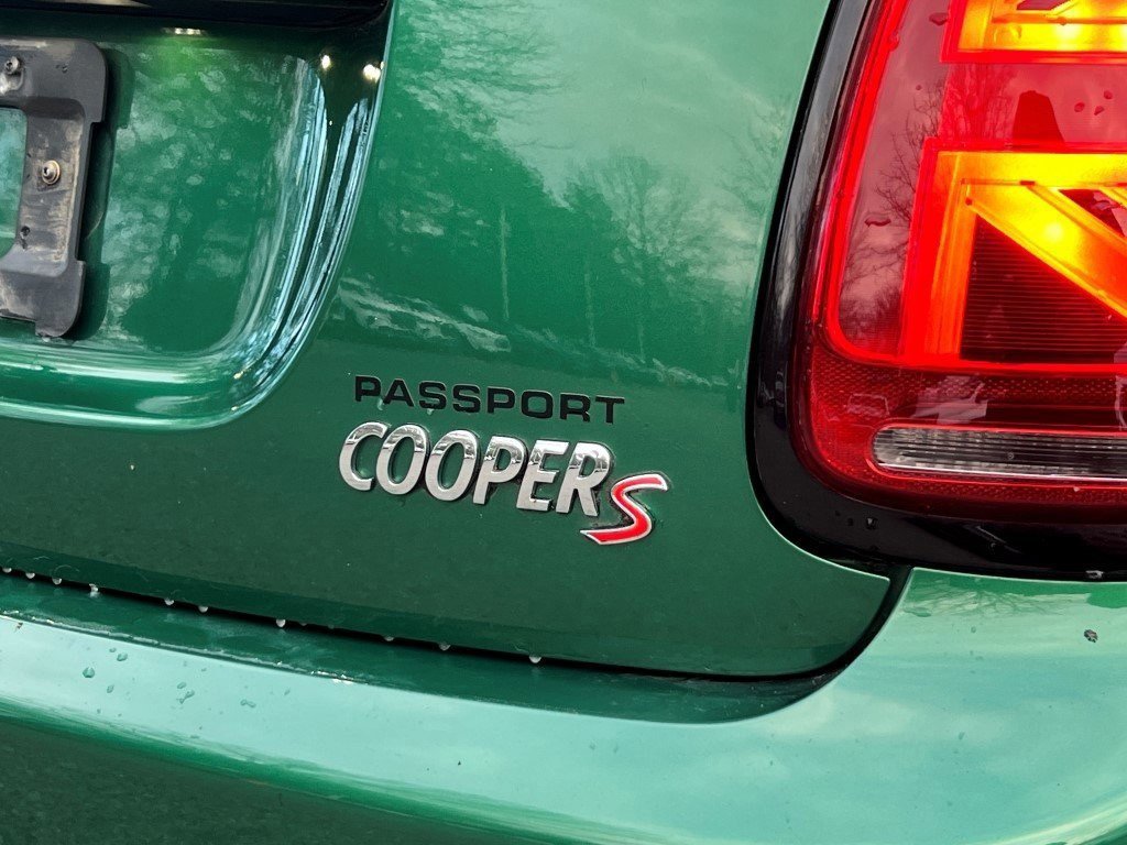 Used 2020 MINI Cooper S image 6