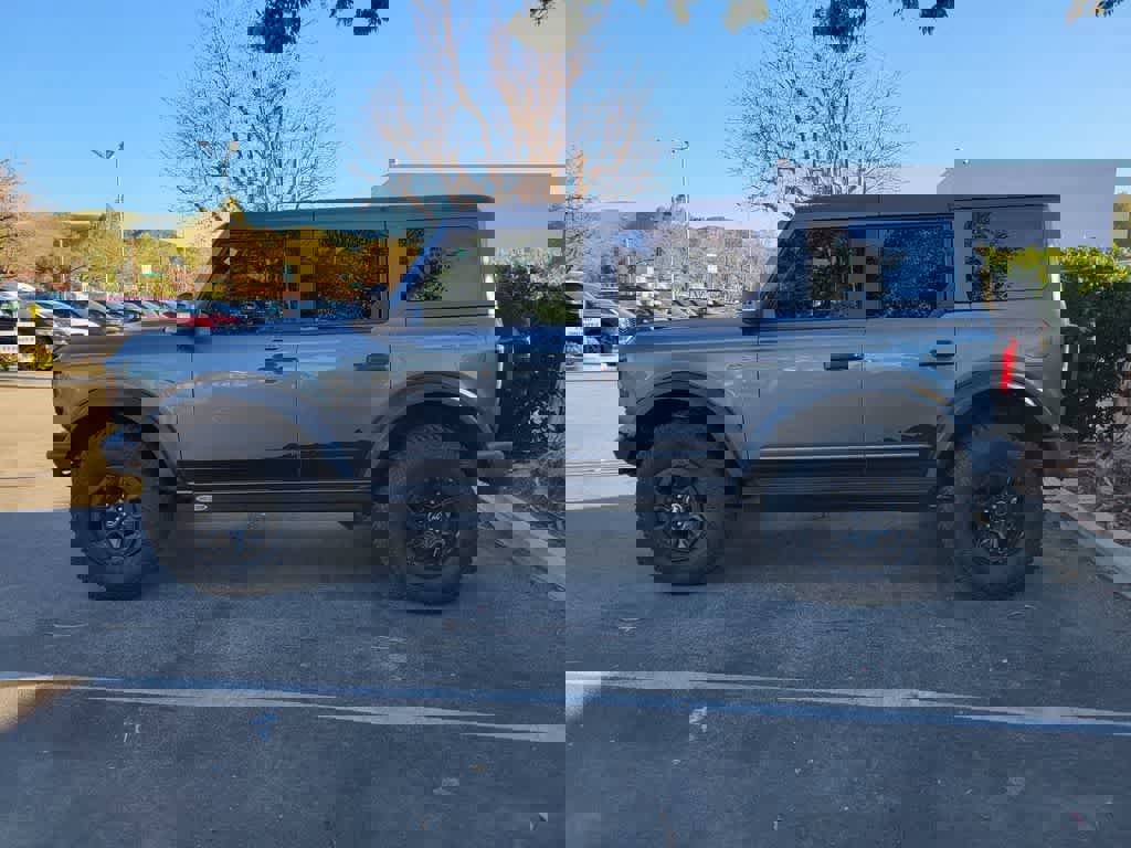 Certified 2022 Ford Bronco Wildtrak image 6