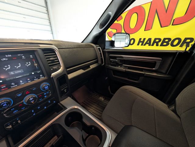 Used 2022 RAM 1500 Classic Warlock w/ Trailer & Traction Group AWD/4WD image 25