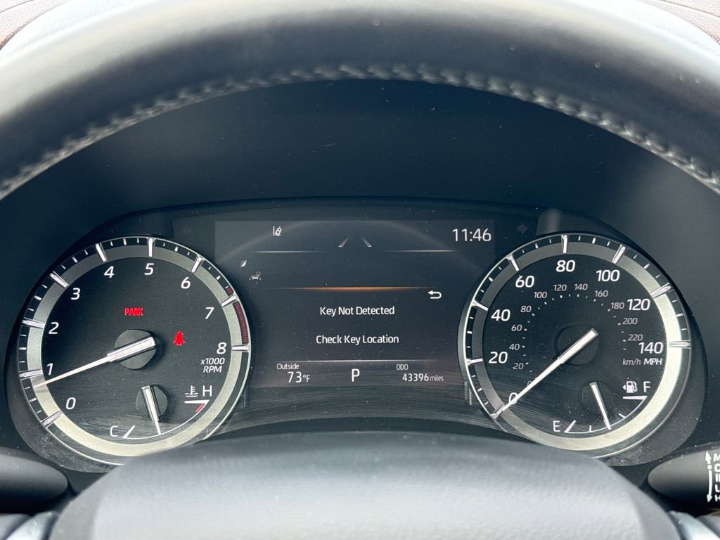 Used 2021 Toyota Highlander XLE image 17