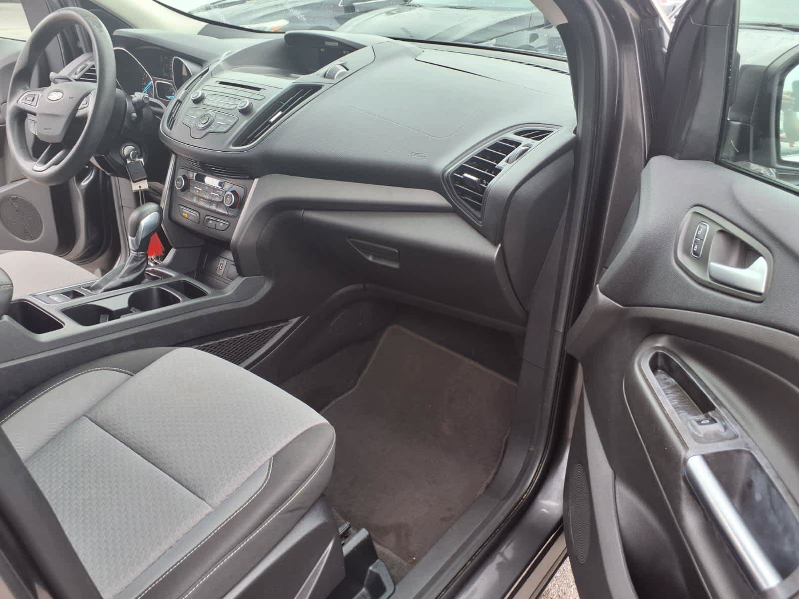 Certified 2018 Ford Escape SE AWD/4WD image 27