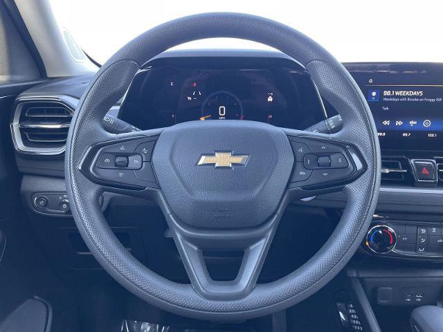 Used 2025 Chevrolet TrailBlazer LT image 12
