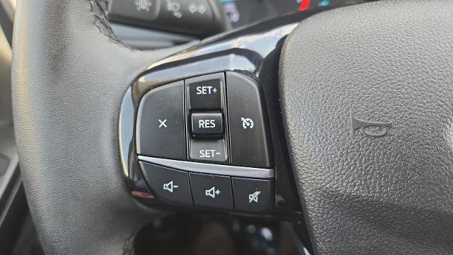 Certified 2022 Ford Escape SE w/ Cold Weather Package AWD/4WD image 18