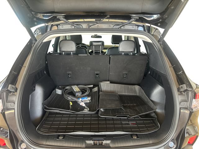 Certified 2022 Ford Escape SEL FWD image 19