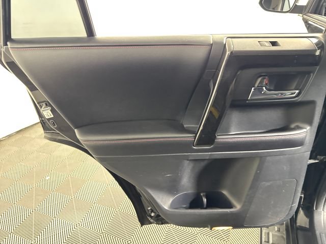Used 2017 Toyota 4Runner TRD Off-Road AWD/4WD image 19