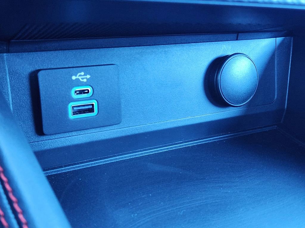 Certified 2025 Ford Mustang GT Premium image 30