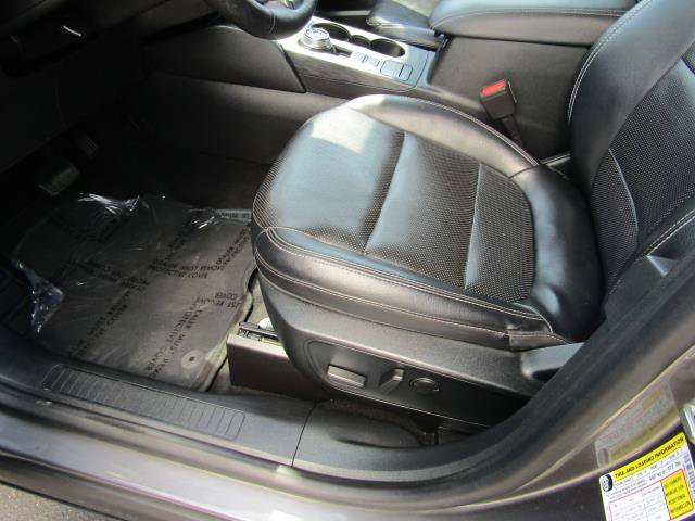 Certified 2021 Ford Escape SEL AWD/4WD image 15