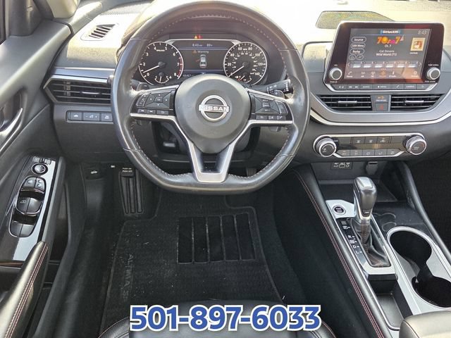 Used 2024 Nissan Altima 2.5 SR FWD image 11