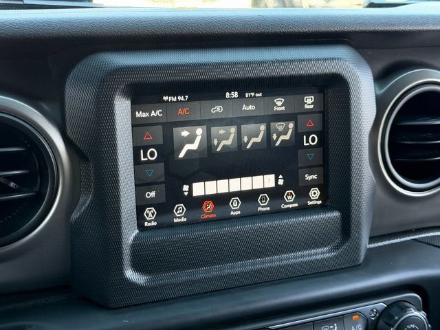 Used 2019 Jeep Wrangler Unlimited Sport S AWD/4WD image 38