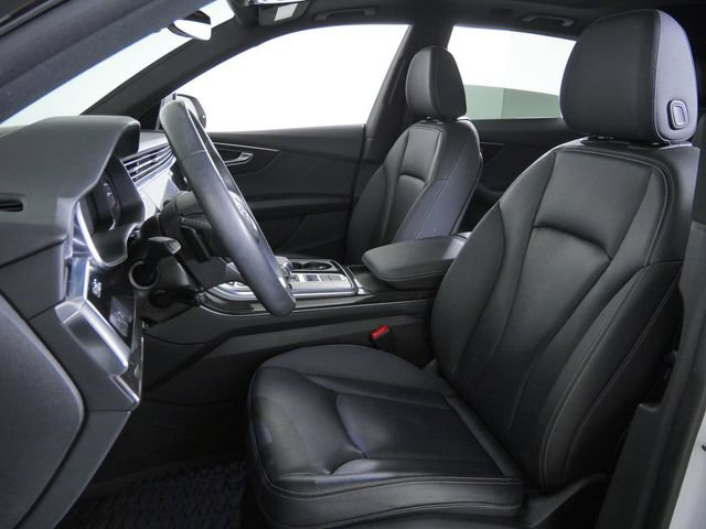 Used 2021 Audi Q8 Premium AWD/4WD image 23
