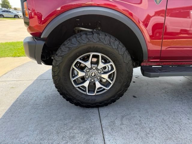 Certified 2025 Ford Bronco Badlands AWD/4WD image 4