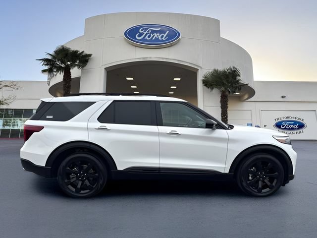 Certified 2023 Ford Explorer ST-Line w/ Class IV Trailer Tow Package RWD image 5