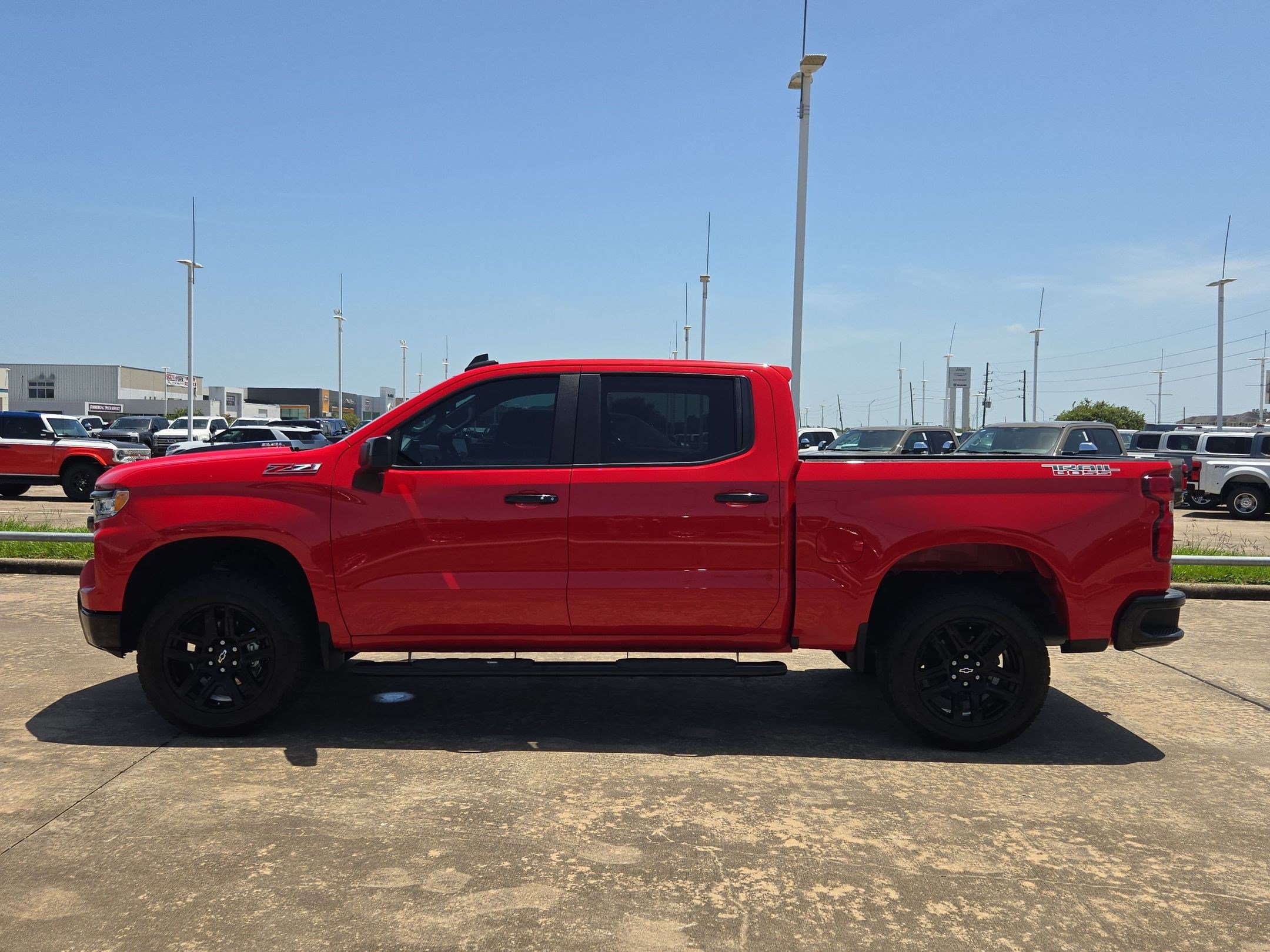 Used 2024 Chevrolet Silverado 1500 LT Trail Boss AWD/4WD image 9