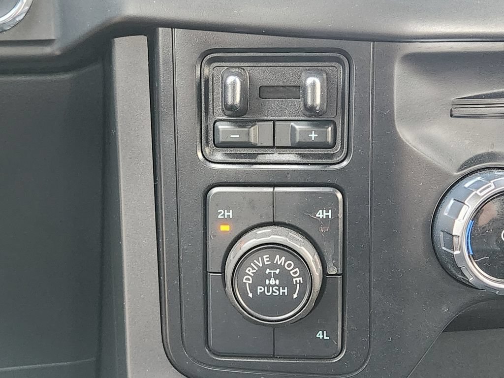Certified 2024 Ford F150 XLT w/ Equipment Group 302A MID AWD/4WD image 29