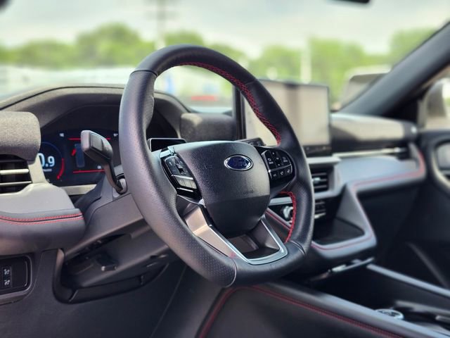 Certified 2025 Ford Explorer ST-Line w/ ST-Line Street Pack AWD/4WD image 21