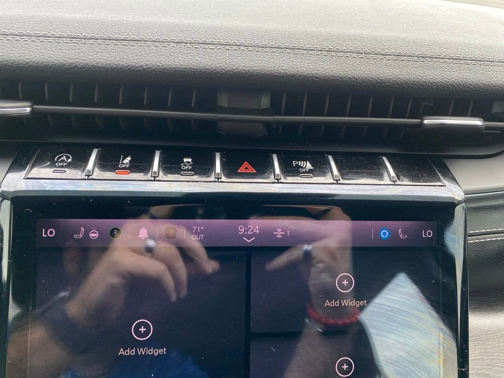 Used 2021 Jeep Grand Cherokee L Limited image 22