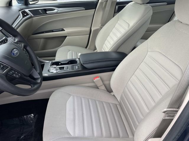 Certified 2018 Ford Fusion SE FWD image 21
