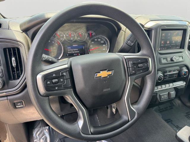 Used 2022 Chevrolet Silverado 1500 Custom w/ Safety Confidence Package AWD/4WD image 16