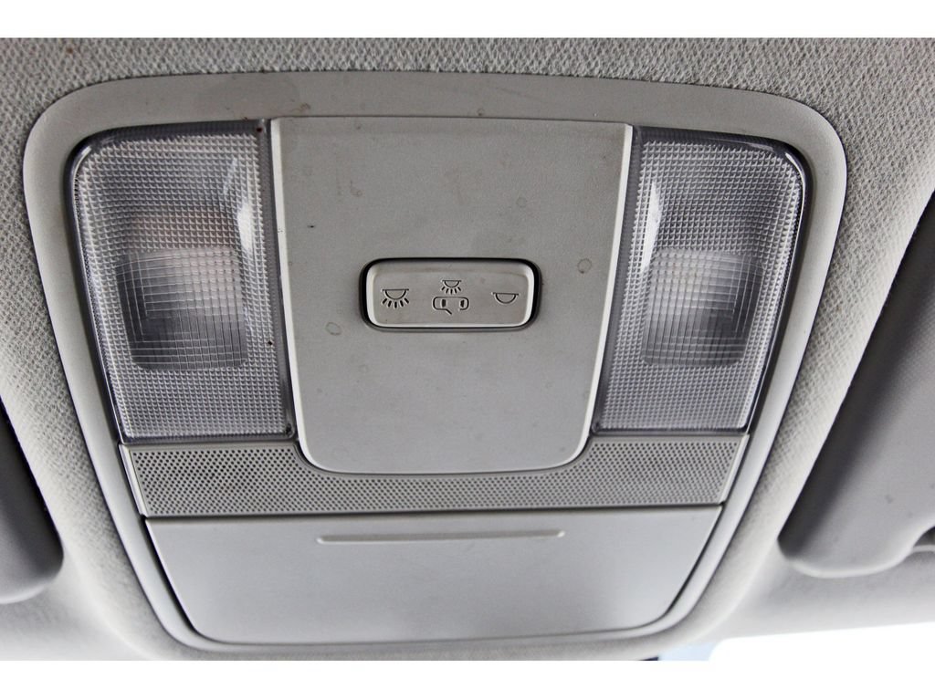 Used 2025 Kia Soul LX w/ LX Technology Package FWD image 23