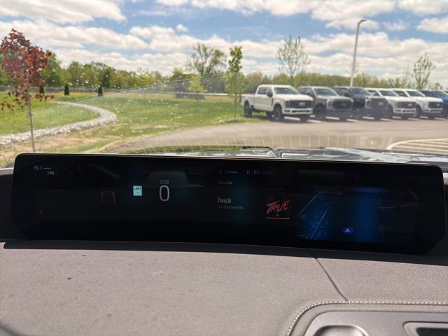 Certified 2025 Ford Expedition Platinum AWD/4WD image 57