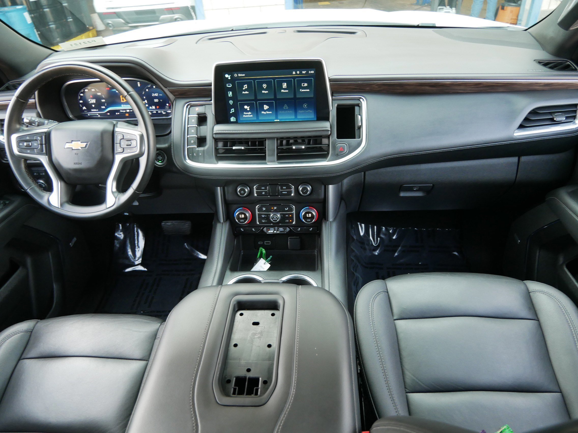 Used 2023 Chevrolet Tahoe LT image 10