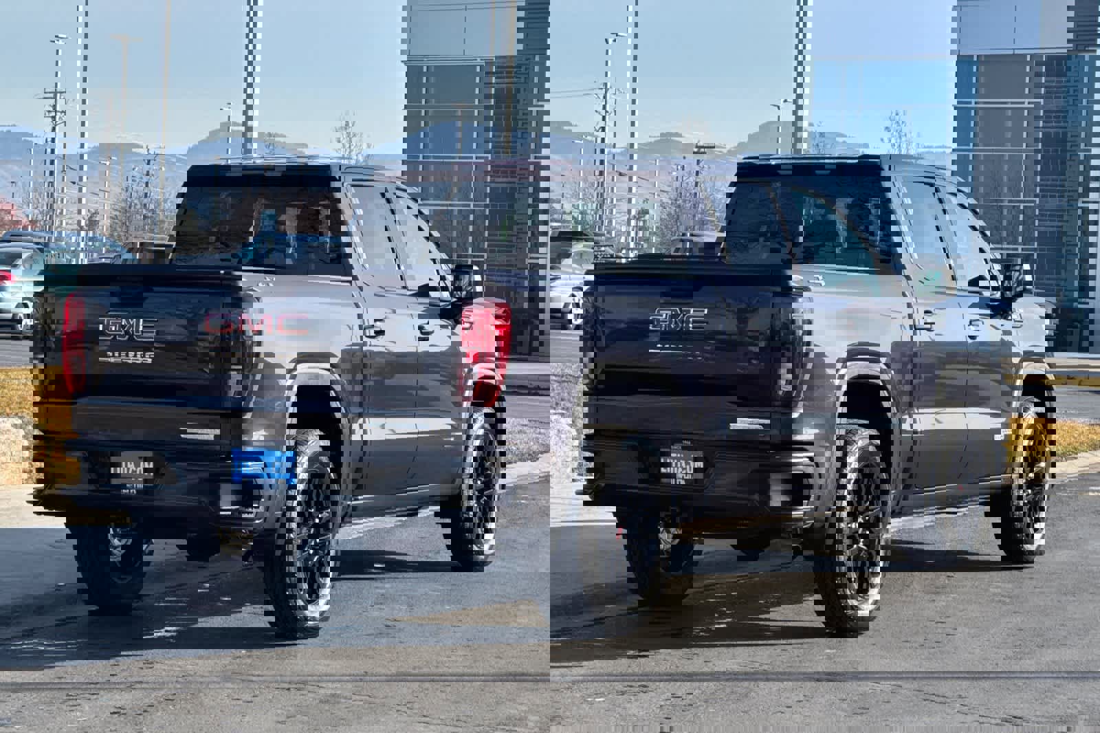 Used 2025 GMC Sierra 1500 Elevation image 5