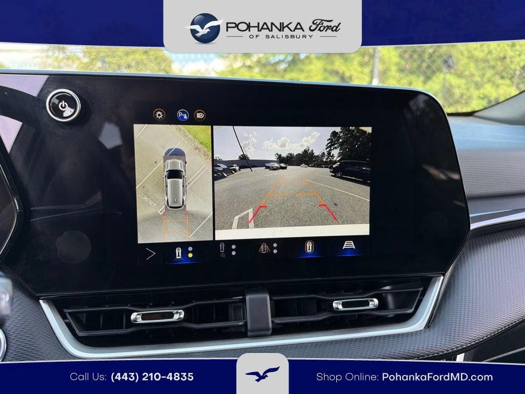 Used 2025 Chevrolet Equinox LT w/ Convenience Package II FWD image 11