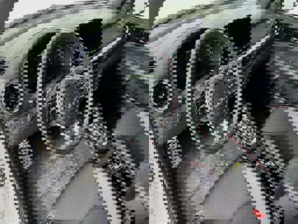 Used 2024 Kia Forte GT image 9