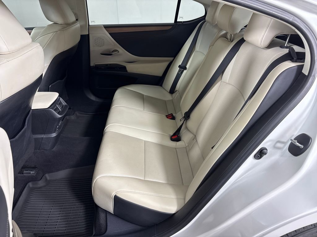 Used 2023 Lexus ES 350 w/ Premium Package FWD image 28