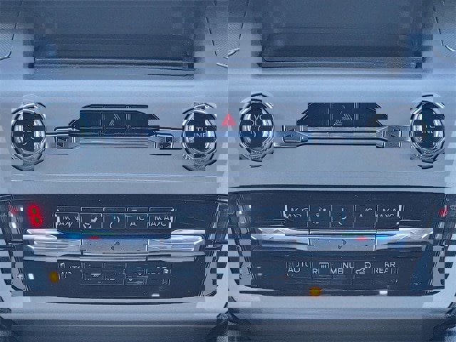 Certified 2022 Ford Explorer XLT w/ Equipment Group 202A image 30