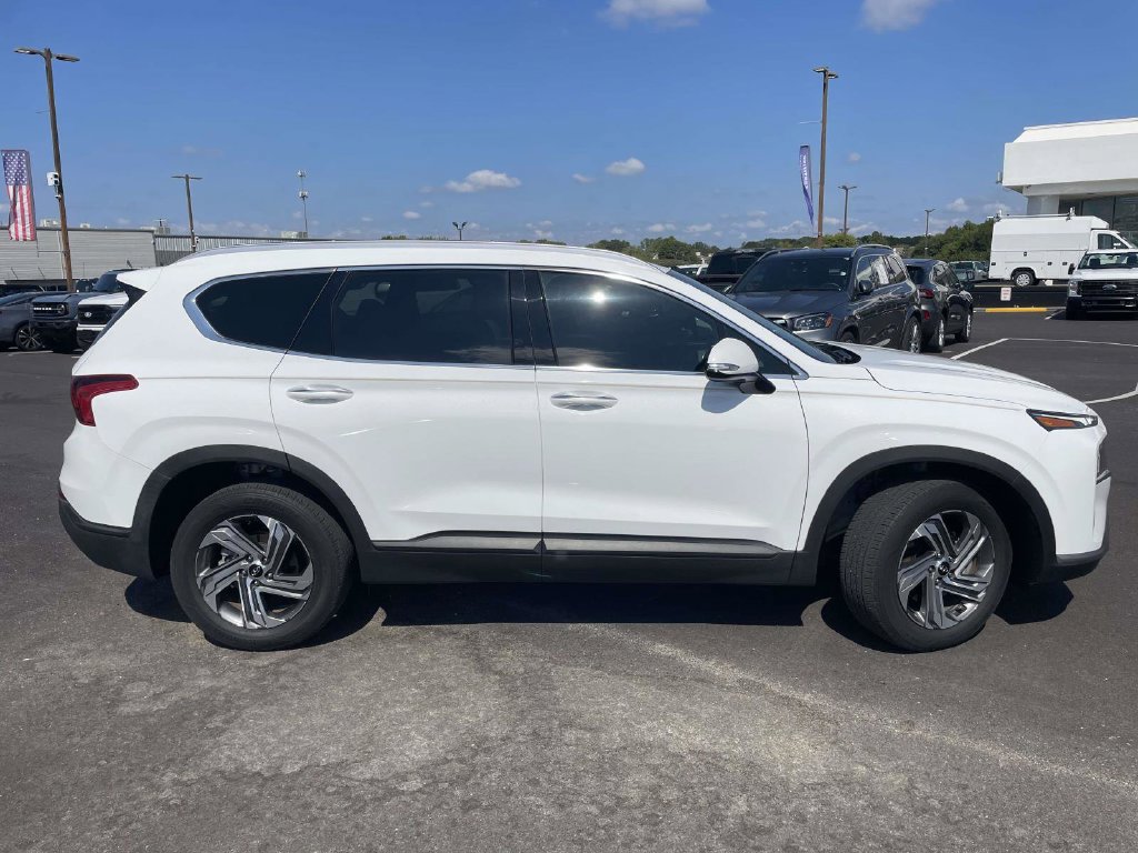 Used 2023 Hyundai Santa Fe SEL w/ Cargo Package FWD image 2