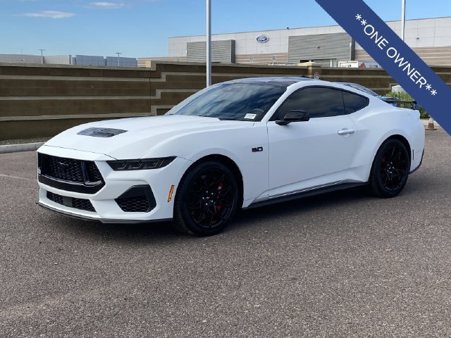 Certified 2025 Ford Mustang GT Premium w/ GT Performance Package RWD image 3