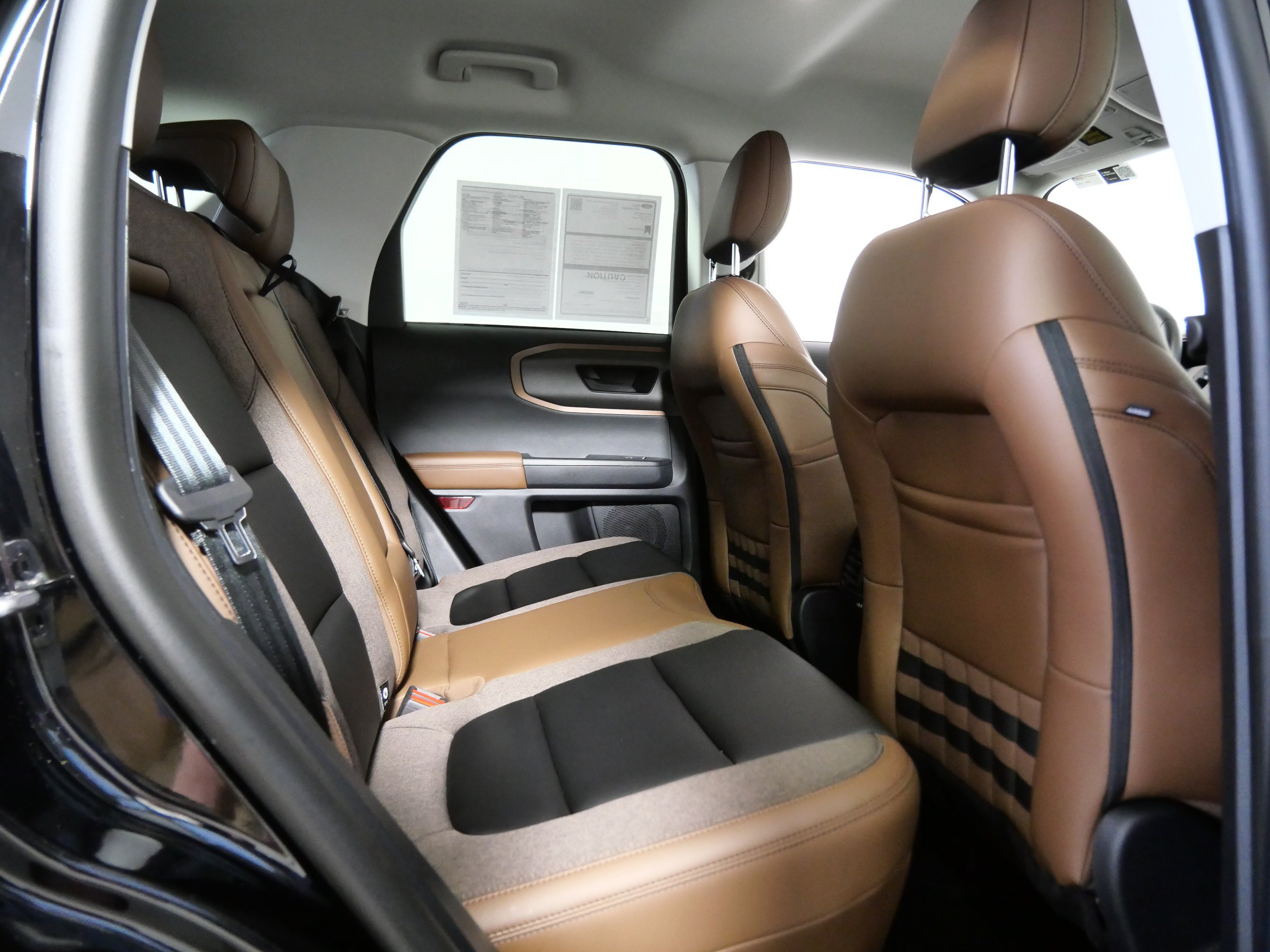 Certified 2025 Ford Bronco Sport Outer Banks w/ Outer Banks Tech Package+ AWD/4WD image 13
