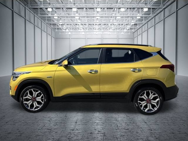 Used 2021 Kia Seltos SX w/ SX Sunroof Package AWD/4WD image 3