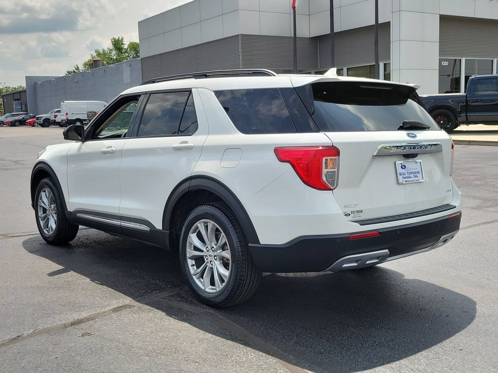 Certified 2023 Ford Explorer XLT w/ Equipment Group 202A AWD/4WD image 6