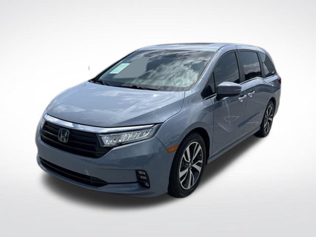 Used 2024 Honda Odyssey Touring image 3