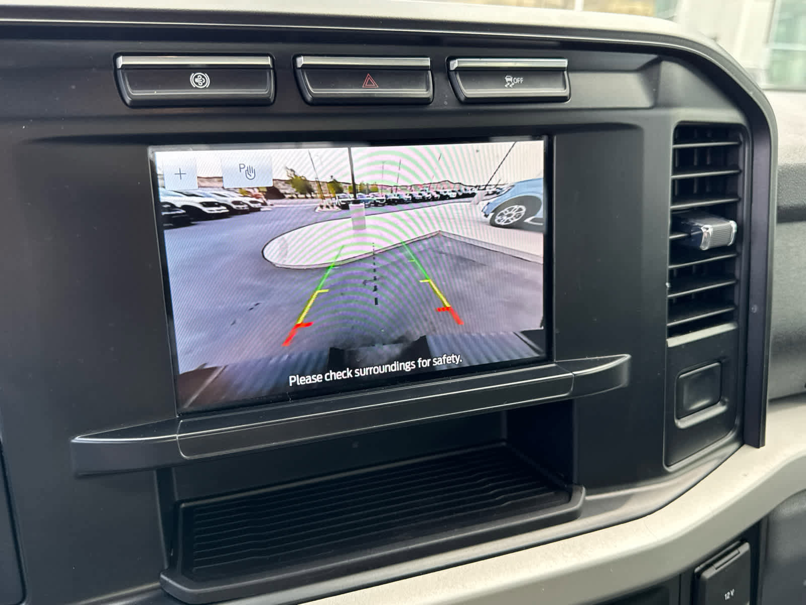 Certified 2024 Ford F250 XLT AWD/4WD image 33