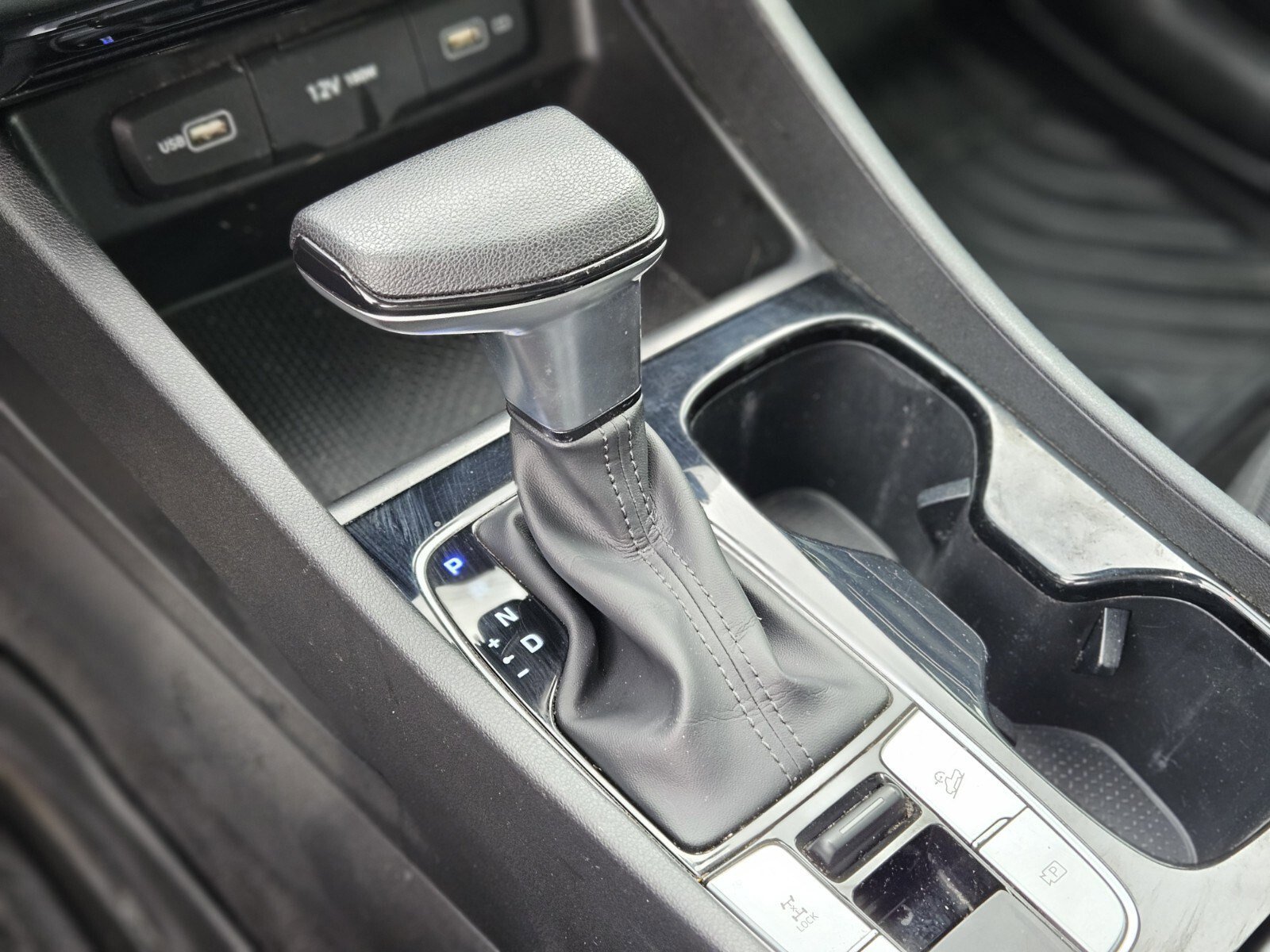 Used 2022 Hyundai Santa Cruz SEL w/ Cargo Package image 26