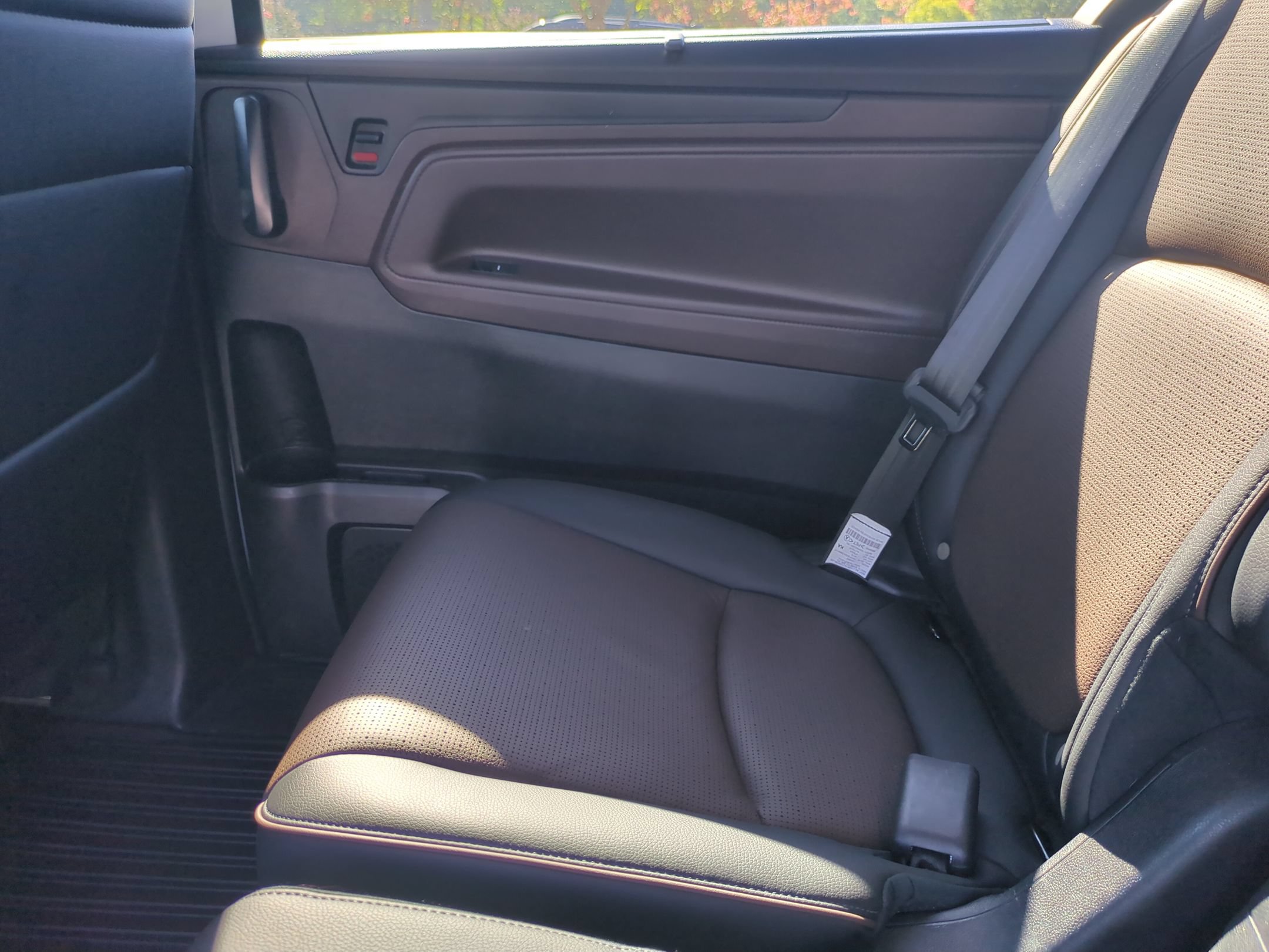 Used 2025 Honda Odyssey Elite image 27