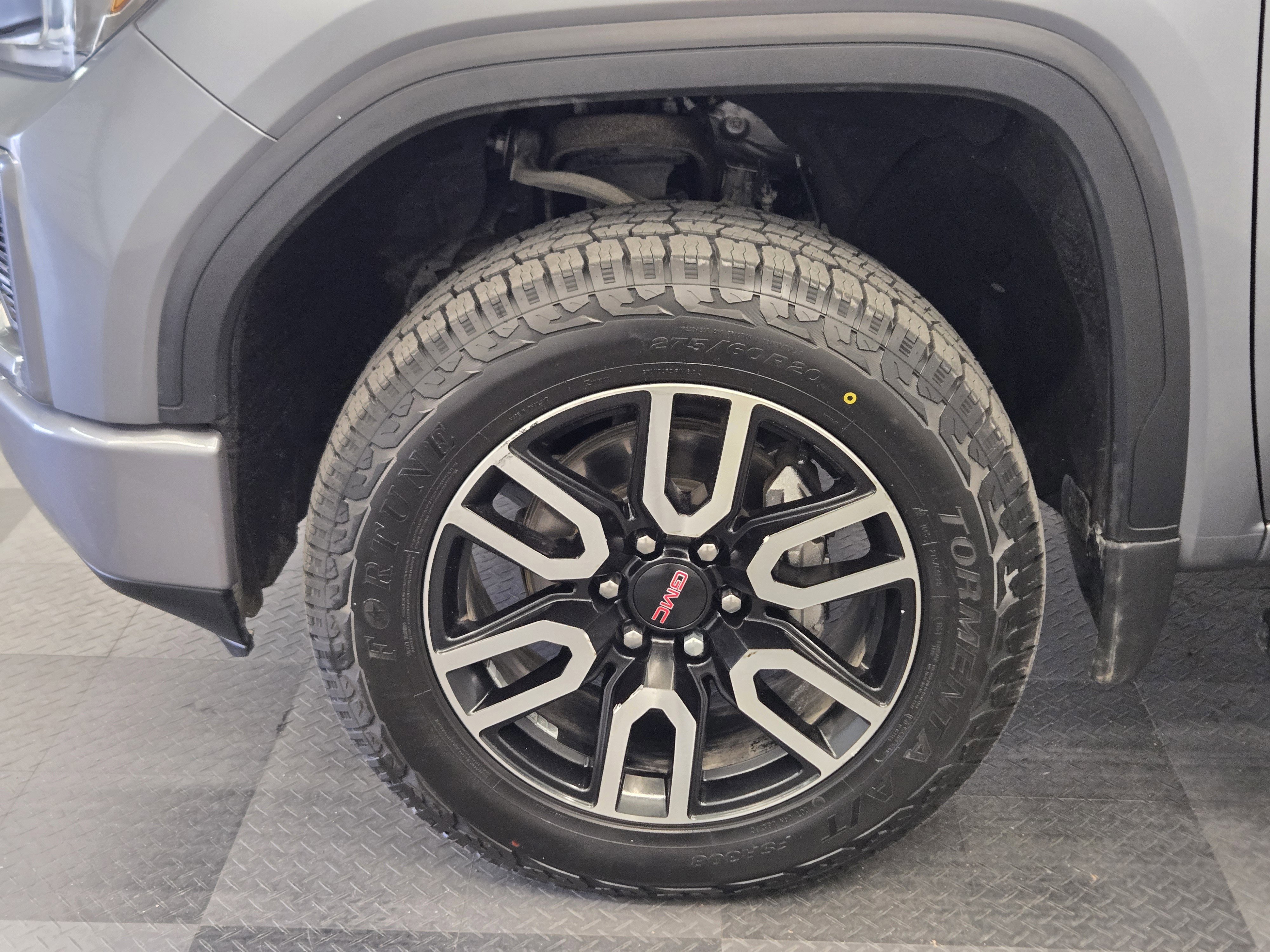 Used 2020 GMC Sierra 1500 AT4 w/ AT4 Premium Package image 10