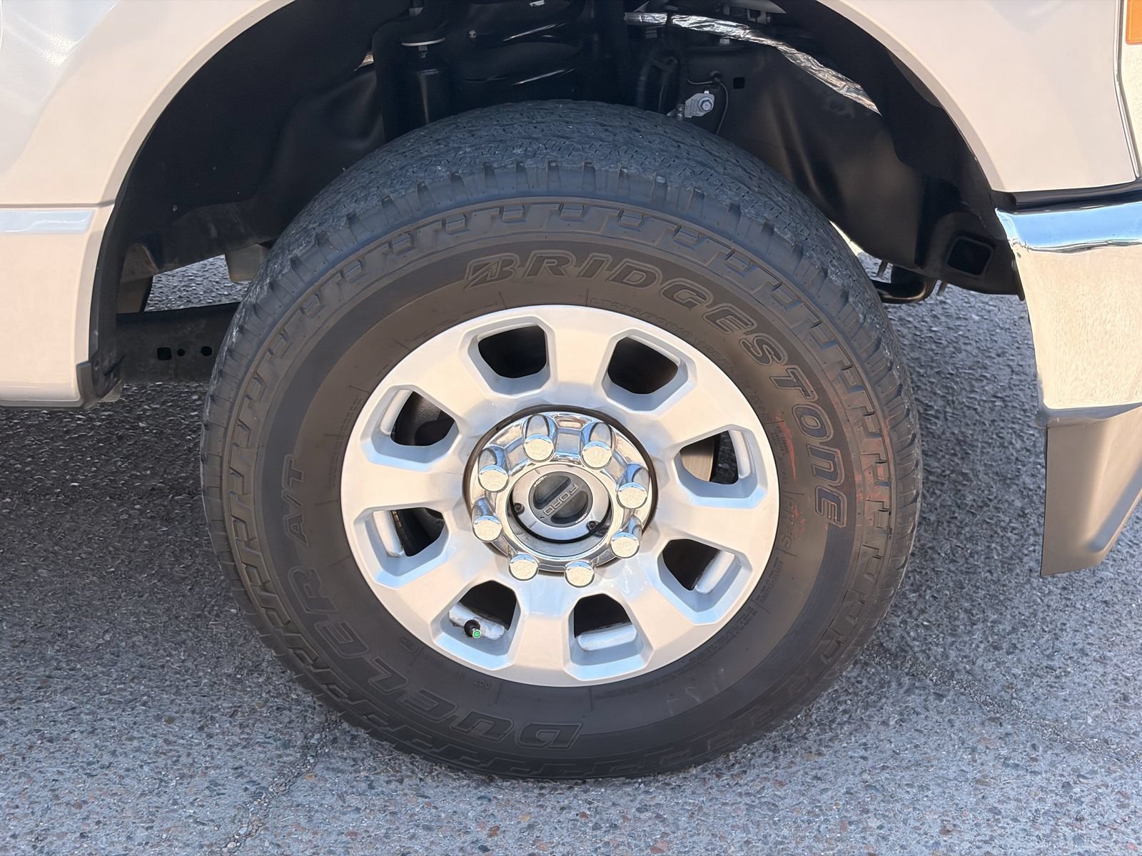 Certified 2023 Ford F250 XLT w/ FX4 Off-Road Package AWD/4WD image 8