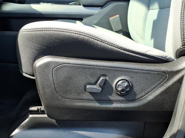 Used 2021 RAM 1500 Big Horn AWD/4WD image 16